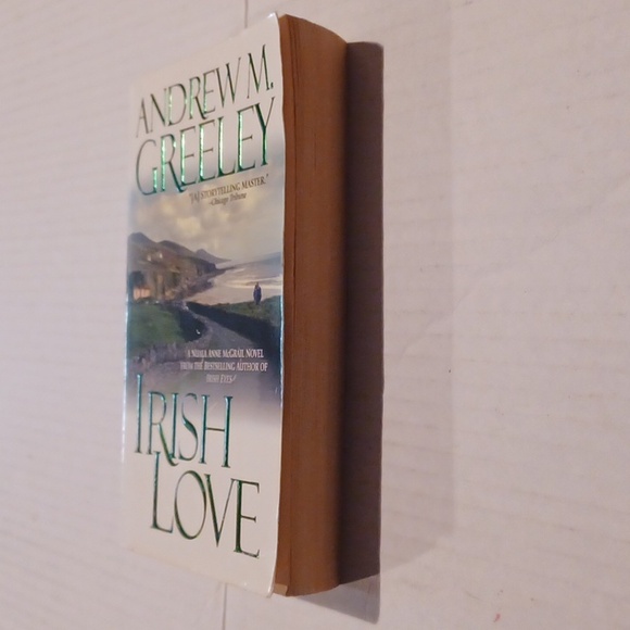 $4 Add-on "Irish Love" by Andrew M. Greeley - Paperback Novel - Picture 5 of 7